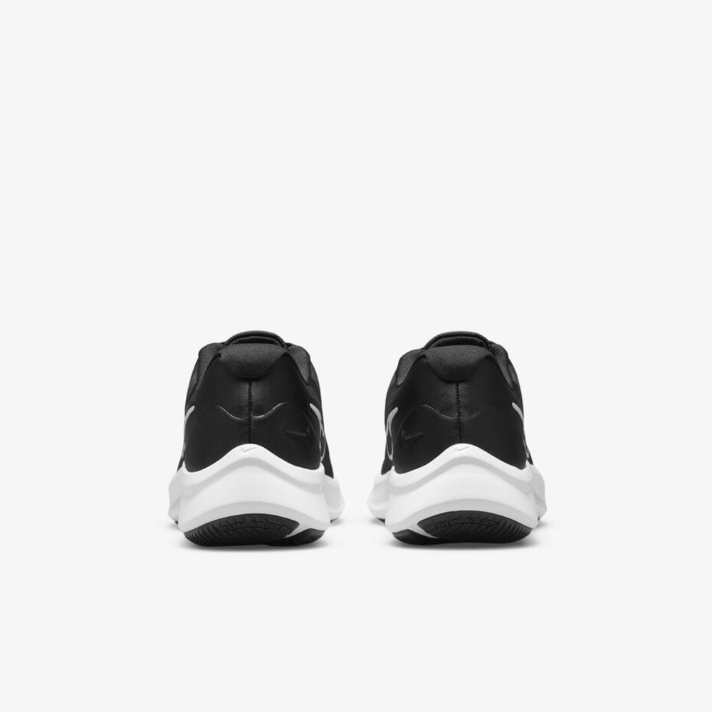 Nike Star Runner 3
Older Kids' Road Running Shoes - Picture 4 of 7